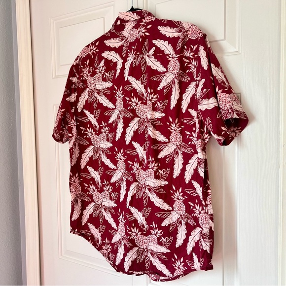 Abercrombie & Fitch Men’s Red and White Casual Button Down Hawaiian Shirt XL - Picture 7 of 7